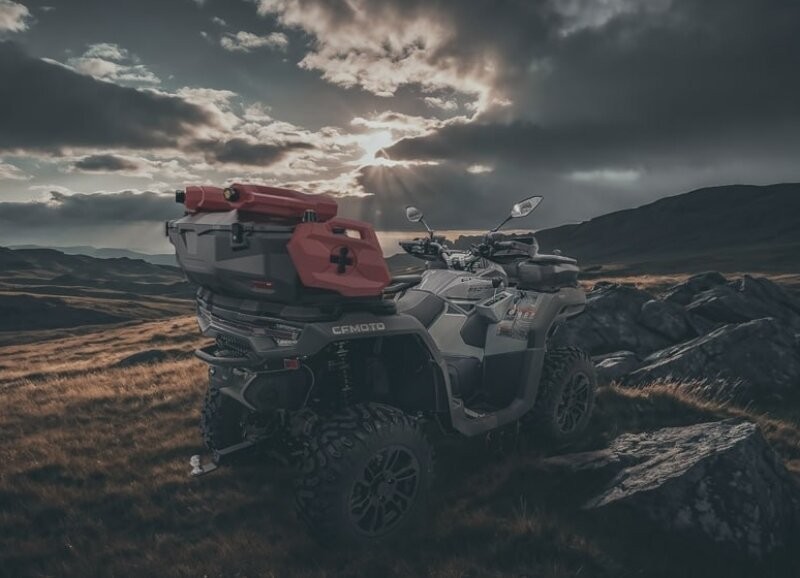 Kanystr Tesseract 5L na box X8-CARGO (červený)