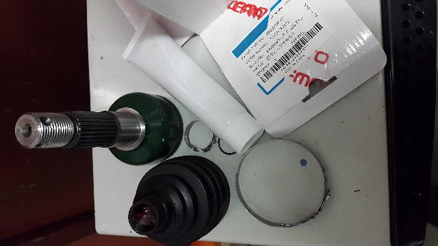 Kloub poloosy vnější QC gladiátor