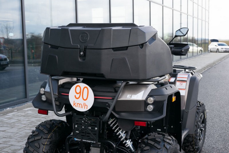 SHARK ATV CARGO BOX AX100
