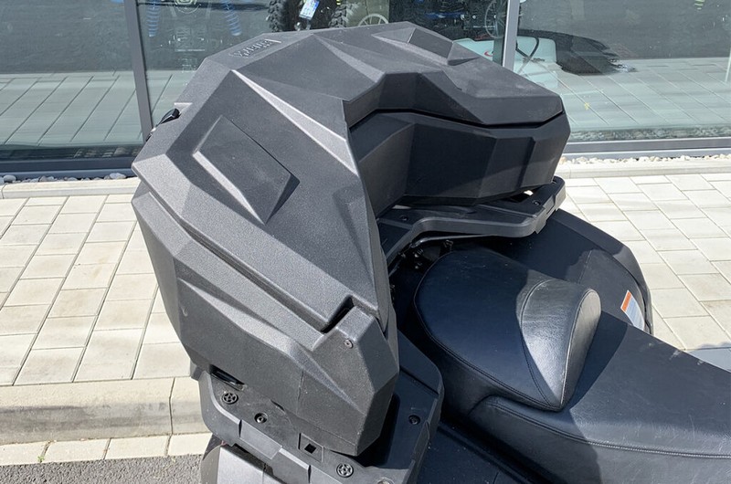 SHARK ATV PLASTOVÝ BOX NA ČTYŘKOLKU AX105