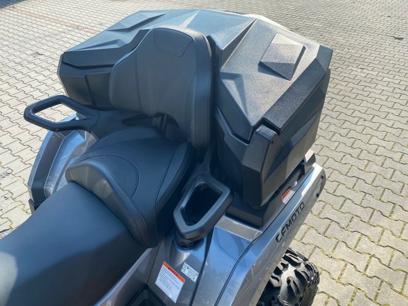 SHARK ATV PLASTOVÝ BOX NA ČTYŘKOLKU AX105