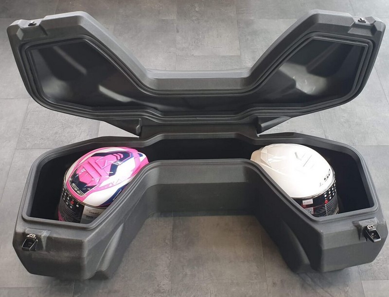 SHARK PLASTOVÝ BOX NA ČTYŘKOLKU AX115