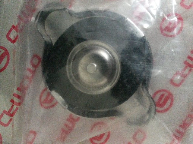 zátka (víčko) chladiče 1.1